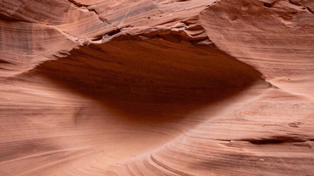 built in kitchen range alcove